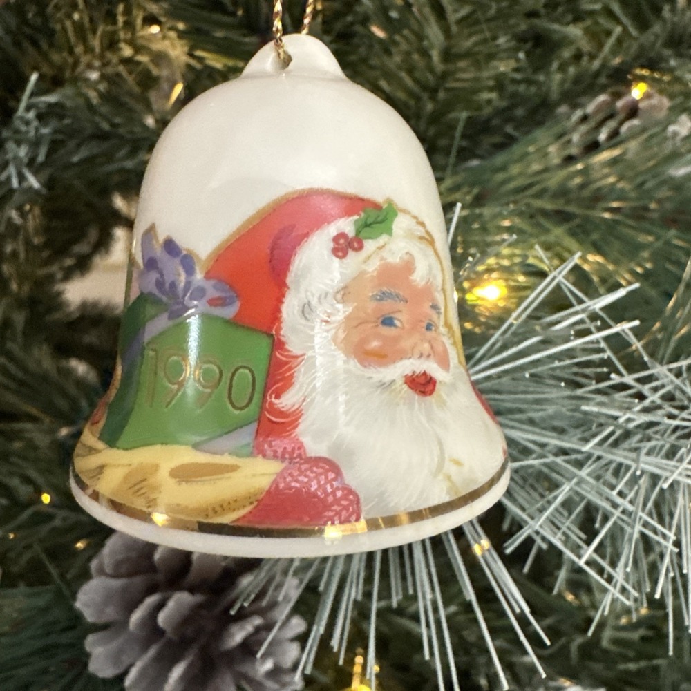 Vintage Gibson Greetings Merry Makers 1990 Porcelain Christmas Bell Ornament‎ - Picture 2 of 10